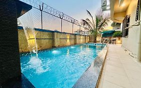 Tranquil : 3bhk Spacious In Gold Valley
