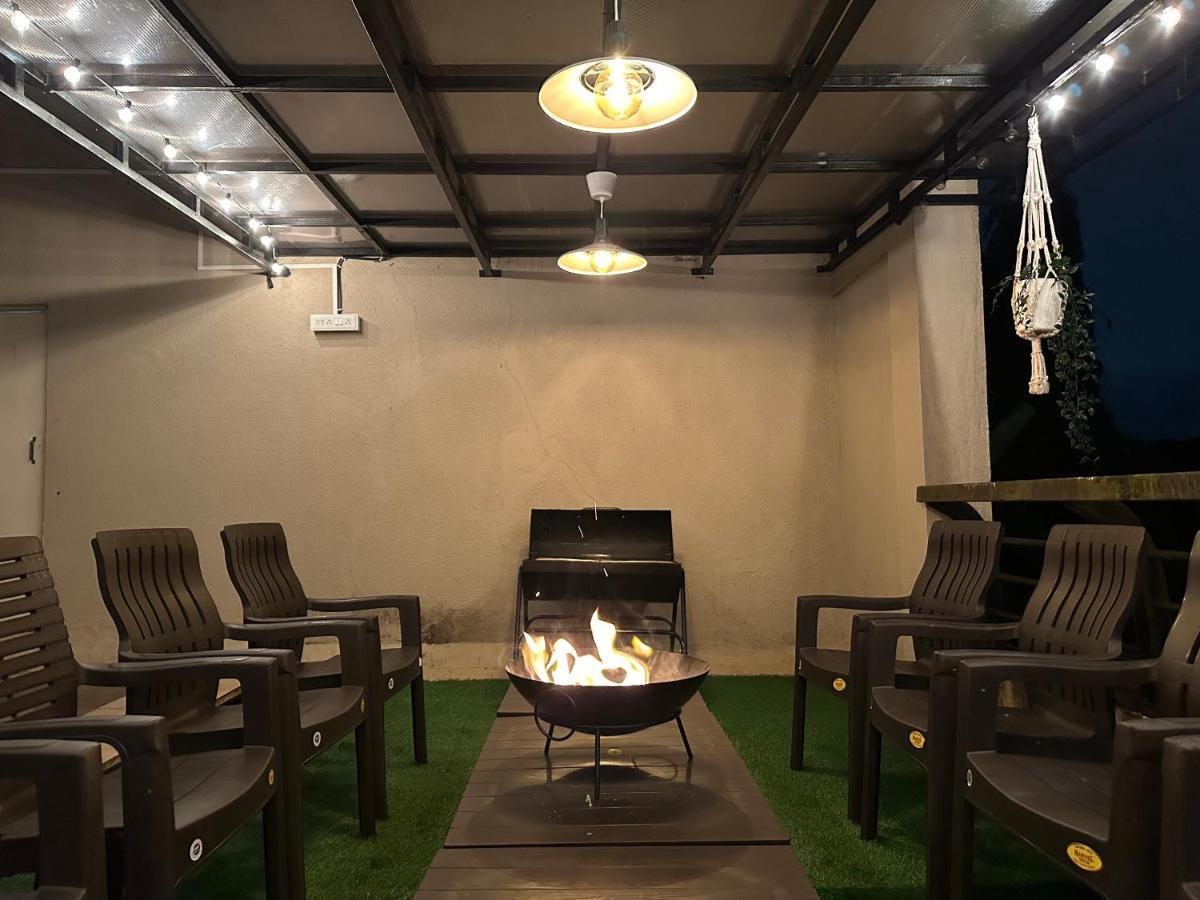 Tranquil : 3Bhk Spacious Villa In Gold Valley ロナバラ エクステリア 写真