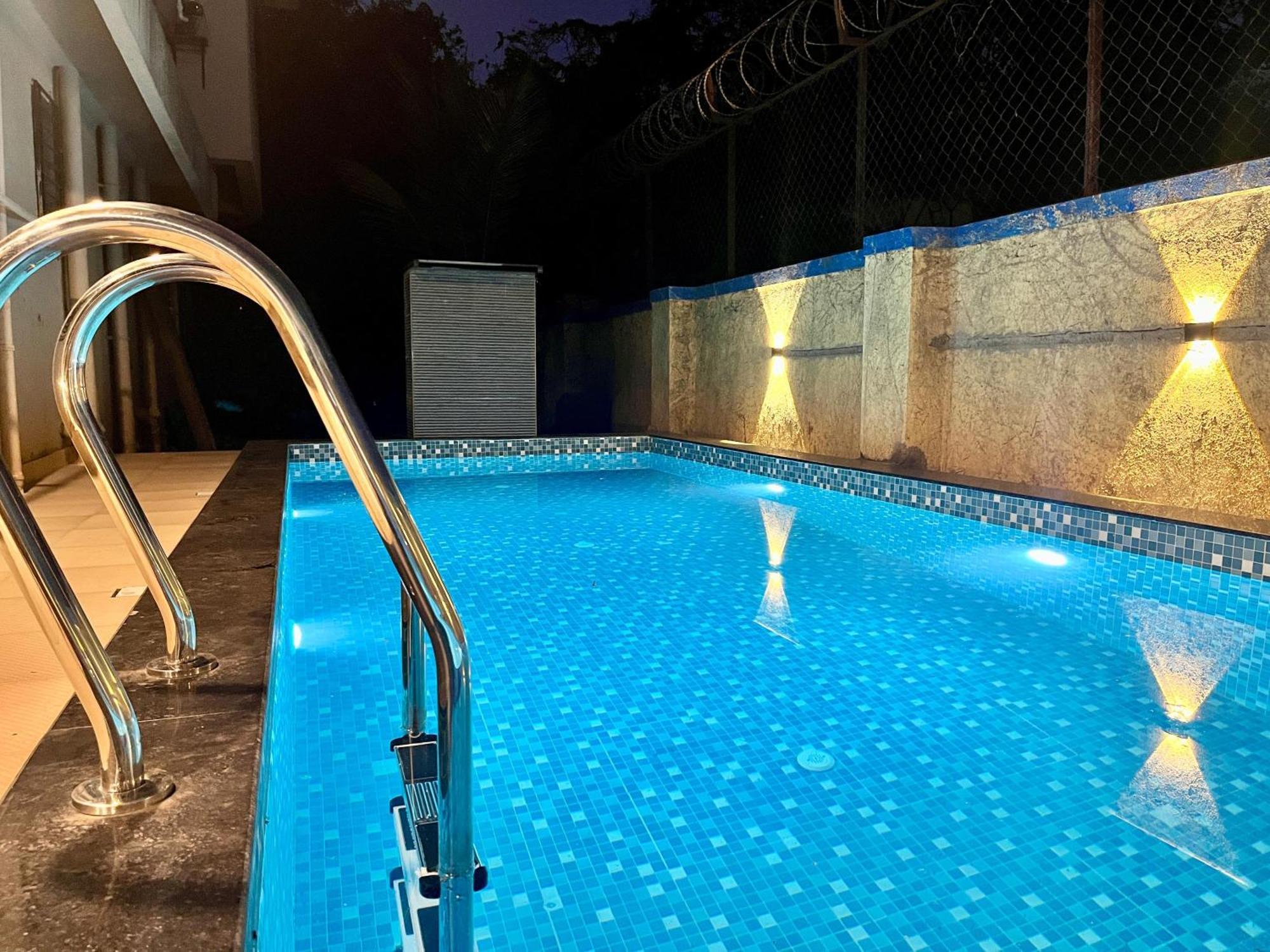 Tranquil : 3Bhk Spacious Villa In Gold Valley ロナバラ エクステリア 写真